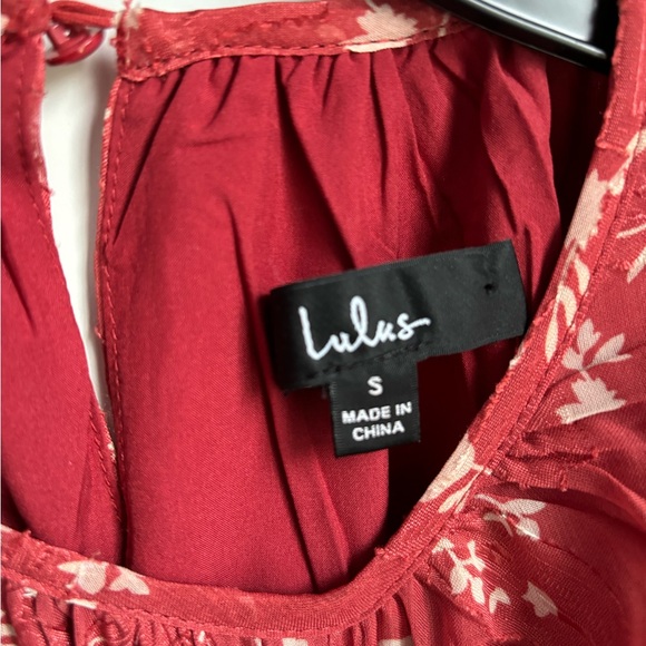 Lulu’s Longsleeve Ruffle Floral Dress - size S - color: metallic orange, white - Picture 2 of 3